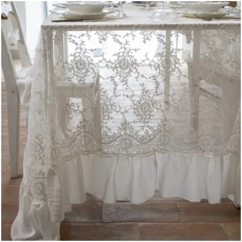 Chez Moi Tovaglia in cotone e pizzo con gala "Corinzio Romantique" 150x150 cm