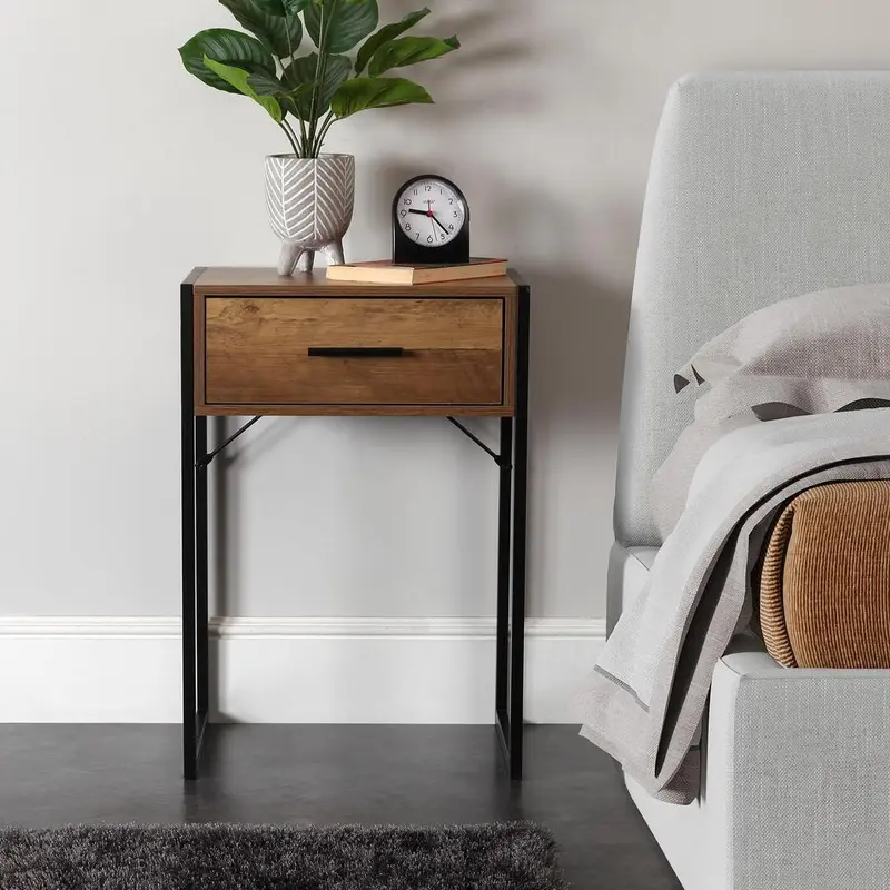 Comodino Versa