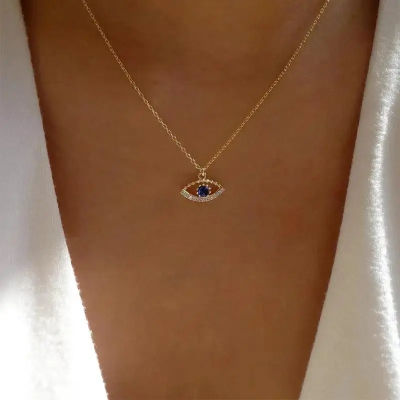Eye Angel Simple Set Of Diamonds