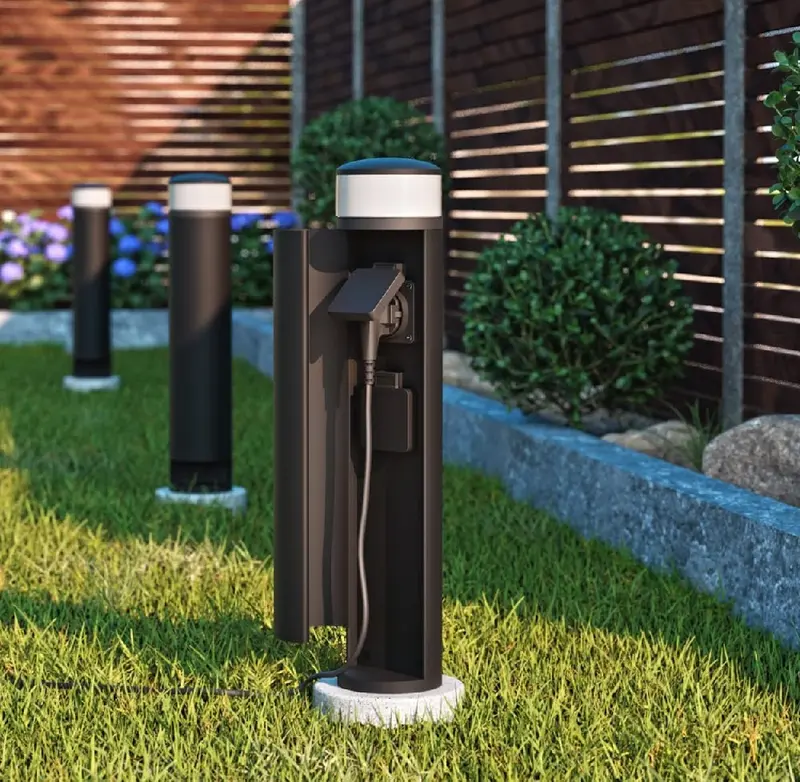 Faretto Led da Giardino Paletto H46cm Nero con 2 Prese Integrate Luce Bianco Caldo
