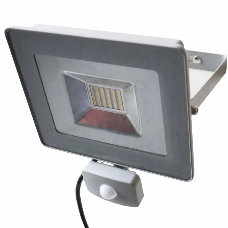 Faro LED 30W Luce alta Luminosità 3700lm Faretto Esterno con Sensore Movimento