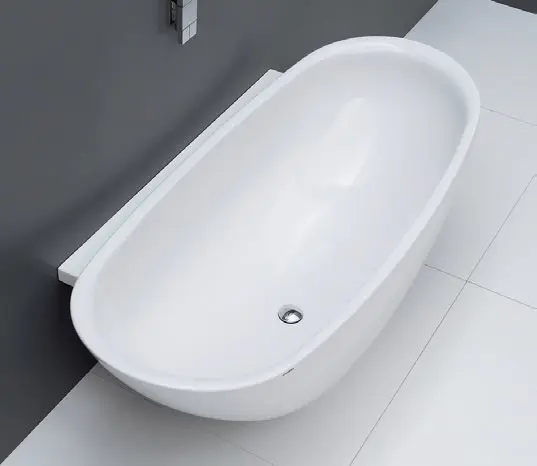 Io Vasca Con Fascia Per Appoggio A Parete Cm 165 Pietraluce Latte