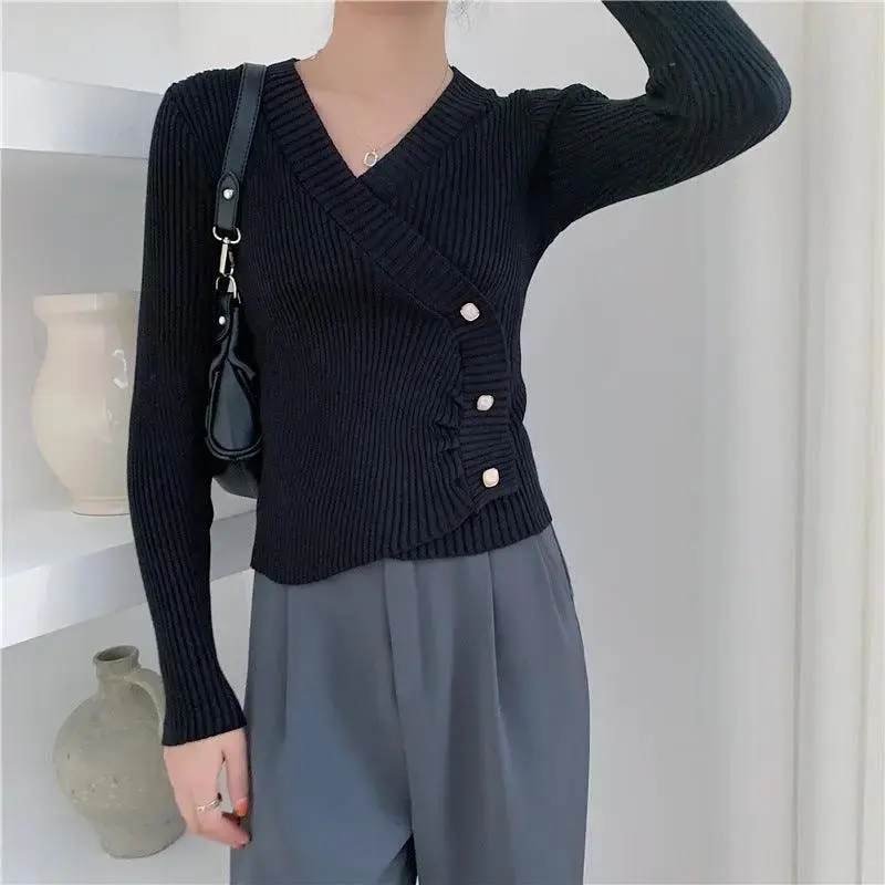 Irregular Sweaters Are Fashionable In Early Autumn With Long Sleeves
