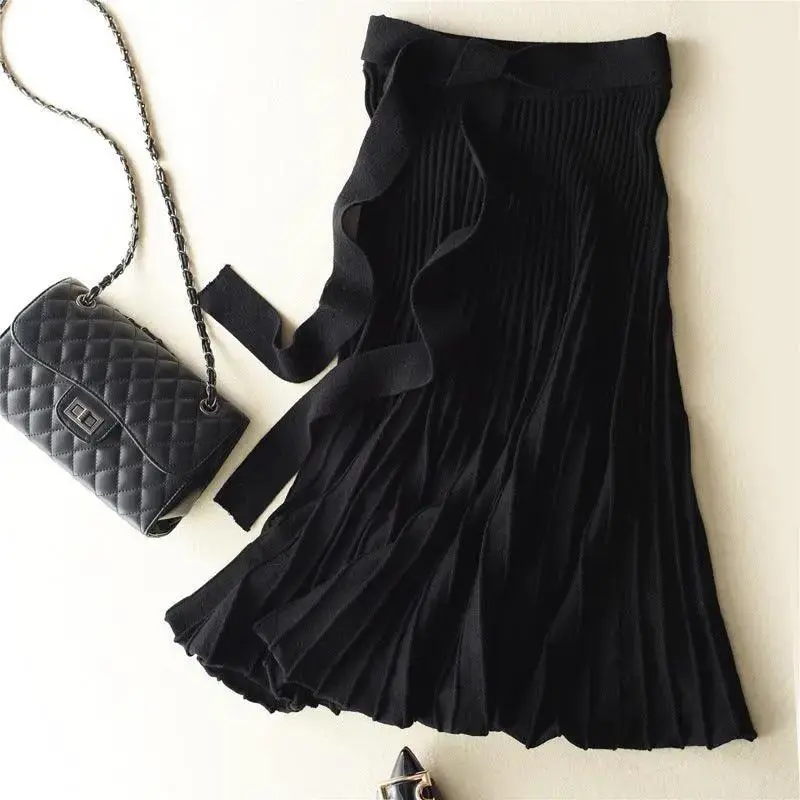 Knit bottom skirt