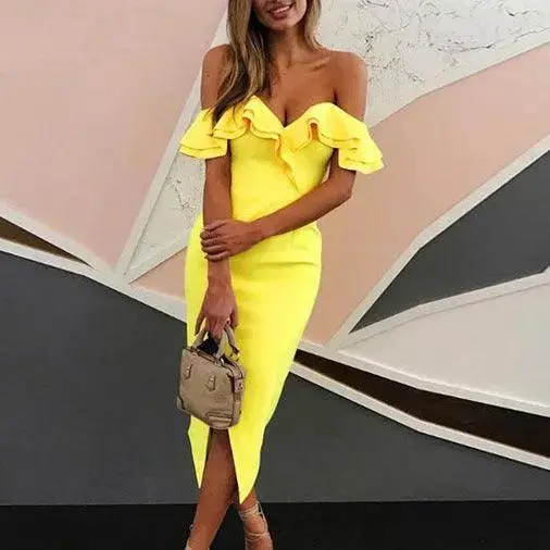 Lace dress with three colors
