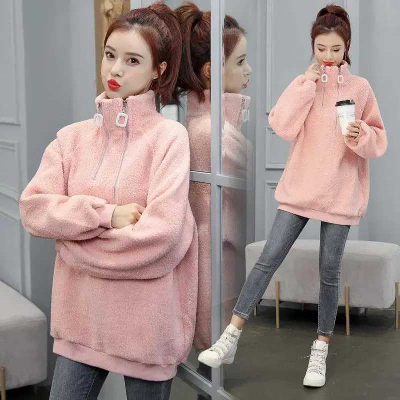 Lamb wool turtleneck top