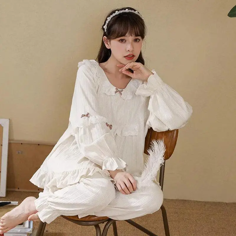 Pajamas Ladies Long-sleeved Trousers Court Style Sweet And Lovely