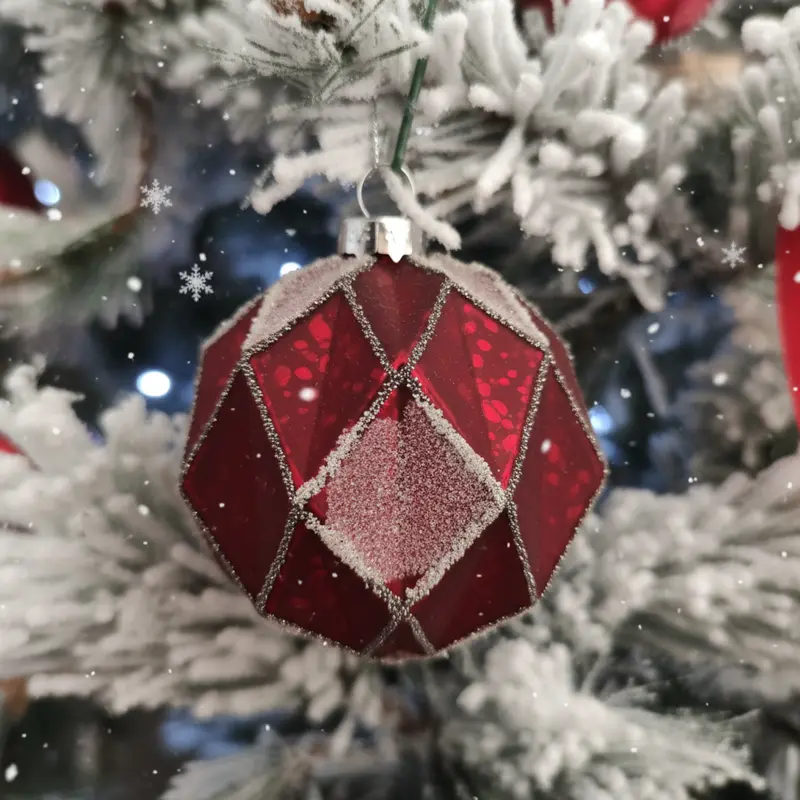 Pallina di Vetro Decorata a Mano Stile Vintage – Rosso e Argento Antico Ø 8 cm