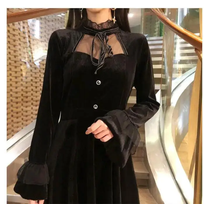 Plus Size Gold Velvet Flared Sleeve Western Style Dress