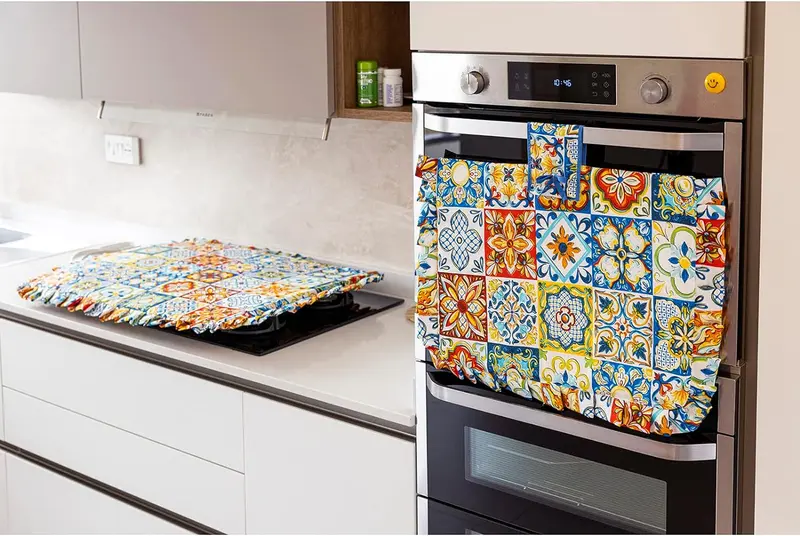 Set Copriforno e Coprifornello cucina Maiolica imbottito universale