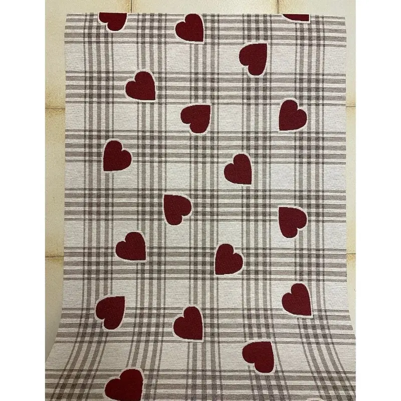 Tappeto a misura quadrettato con cuori rossi - h57 cm