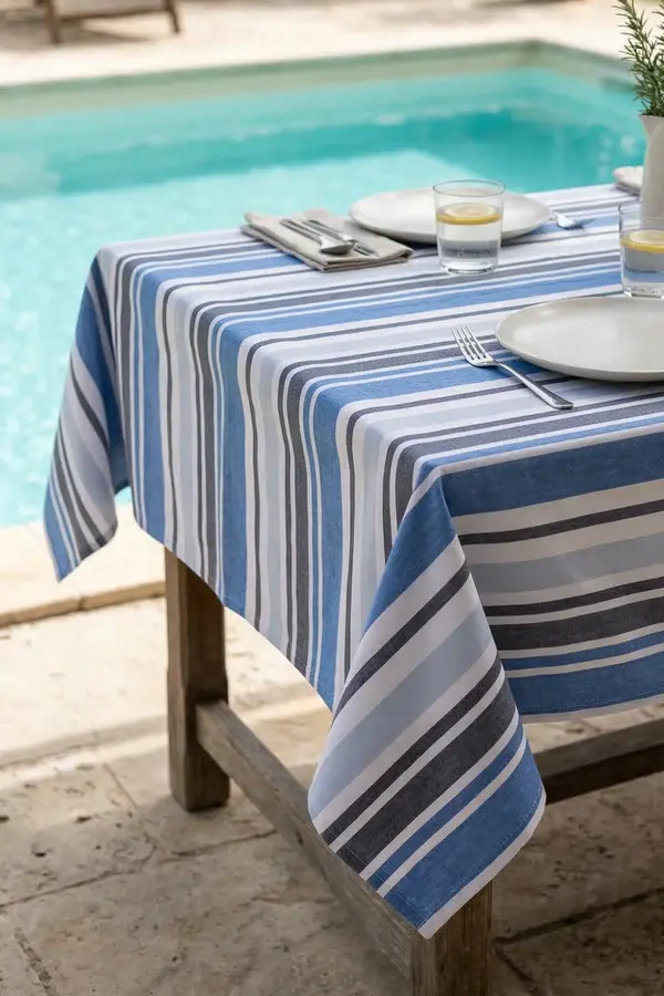 Tovaglia 140x180 cm variante righe bianco e blu, Blanc Mariclò
